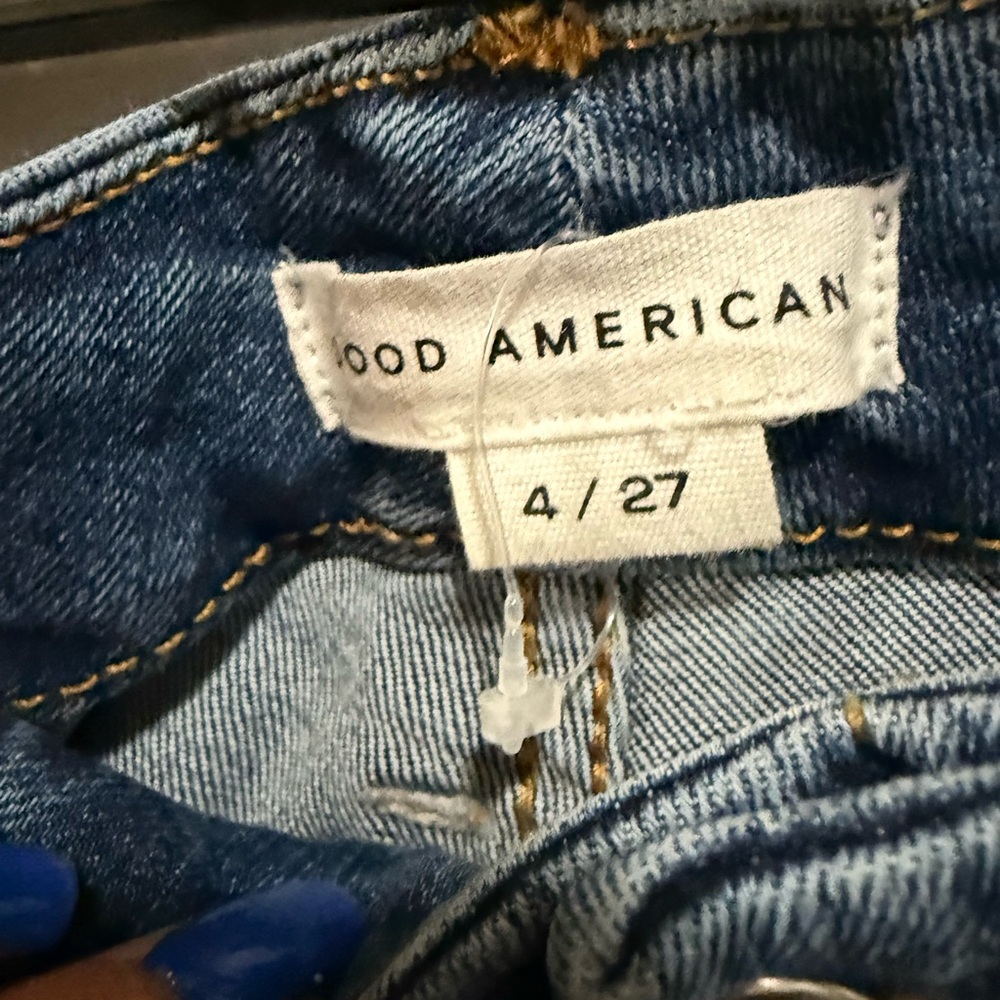 NOT AVAILABLE//Lot of Good American Jeans 4/27 skinny